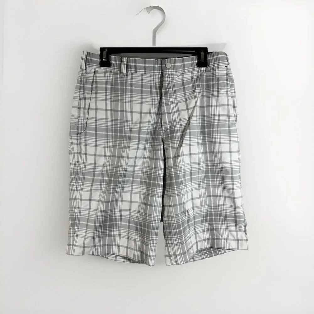 NIKE GOLF shorts 32 Medium DRI FIT Grey Gray white PLAID CHECK SWOOSH Pockets